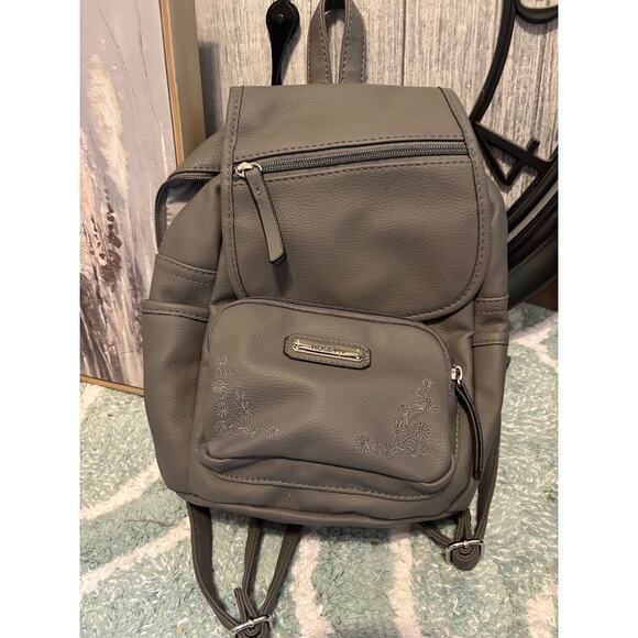 Grey Rossetti Back Pack - Picture 1 of 4